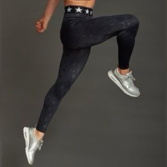 Stars on Stars Show Me Your Mumu Active - Picture 2 of 8